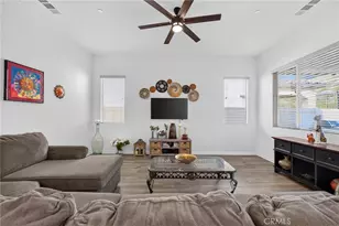 11890 Sagecrest Ct, Corona, CA 92883 - Photo 13