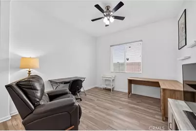 11890 Sagecrest Court, Corona, CA 92883 - Photo 9