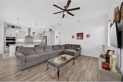 11890 Sagecrest Court, Corona, CA 92883 - Photo 15
