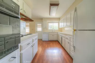 28757 Pebble Beach Drive, Menifee, CA 92586 - Photo 11