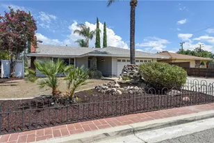 372 Village, Hemet, CA 92544 - Photo 3