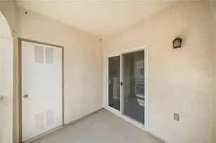26466 Arboretum Way, Murrieta, CA 92563 - Photo 21