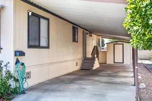 1300 W Menlo Ave, Hemet, CA 92543 - Photo 21