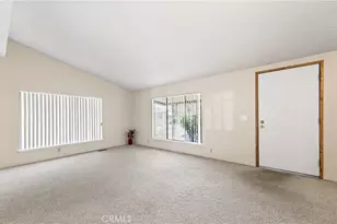 1300 W Menlo Ave, Hemet, CA 92543 - Photo 5
