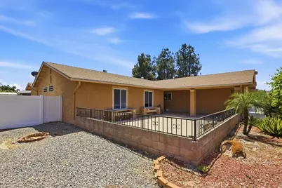 26401 Harrisburg, Menifee, CA 92586 - Photo 3