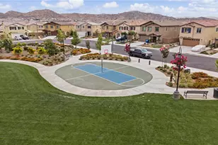 28792 Camaro Dr, Winchester, CA 92596 - Photo 29