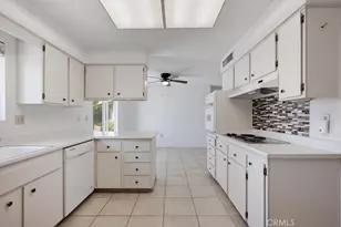 25621 Cherry Hills, Sun City, CA 92586 - Photo 19