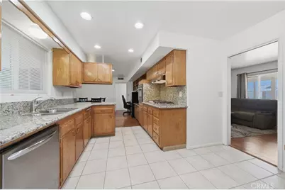 28561 Middlebury, Sun City, CA 92586 - Photo 7