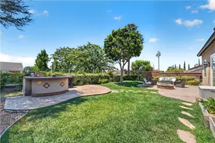 30647 Lily Pond, Murrieta, CA 92563 - Photo 41