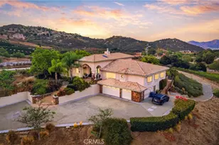 21384 Paseo Montana, Murrieta, CA 92562 - Photo 5