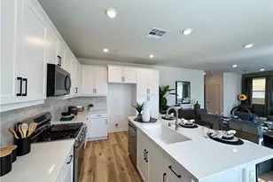 34311 Chelsie Ln, Yucaipa, CA 92399 - Photo 7
