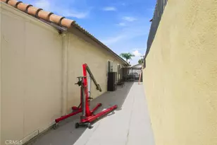 11666 Prosperity Ln, Moreno Valley, CA 92557 - Photo 29