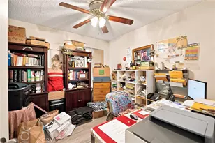 11666 Prosperity Ln, Moreno Valley, CA 92557 - Photo 19