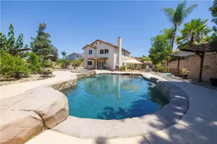 40299 Atmore Ct, Temecula, CA 92591 - Photo 5
