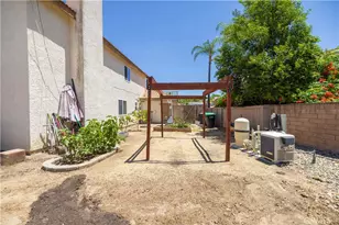 40299 Atmore Ct, Temecula, CA 92591 - Photo 11