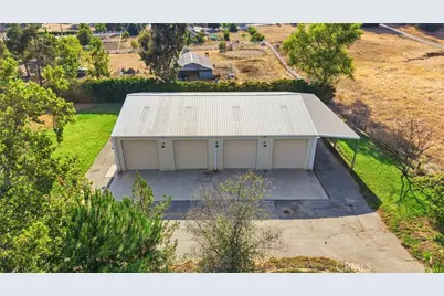 19700 Camino De Paz, Murrieta, CA 92562 - Photo 17