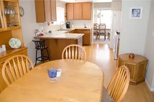 25408 Pistache Ct, Murrieta, CA 92563 - Photo 15