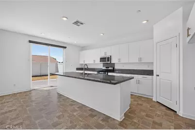 30699 Pitch Pine Dr, Homeland, CA 92548 - Photo 11