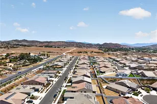 30699 Pitch Pne Dr, Homeland, CA 92548 - Photo 65