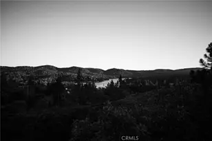 1239 Yosemite, Lake Arrowhead, CA 92352 - Photo 7