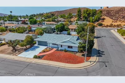 27190 Pinehurst, Menifee, CA 92586 - Photo 29