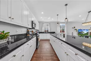 29877 Solardo Dr, Menifee, CA 92585 - Photo 13