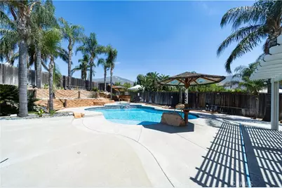 5914 Honeysuckle, San Bernardino, CA 92407 - Photo 7