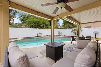 39885 Wild Canary Ln, Murrieta, CA 92562 - Photo 17