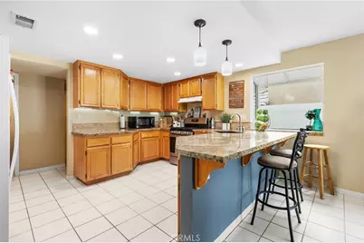 39885 Wild Canary Ln, Murrieta, CA 92562 - Photo 7