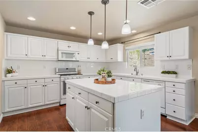 46180 Via La Colorada, Temecula, CA 92592 - Photo 11
