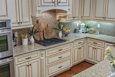 22121 Lynx Court, Murrieta, CA 92562 - Photo 19