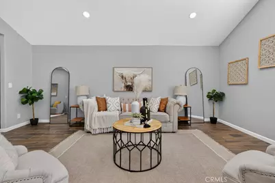 39747 Old Carriage, Murrieta, CA 92563 - Photo 11