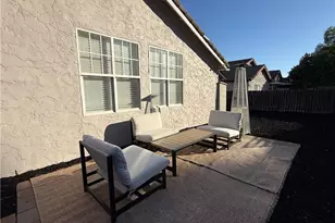 39747 Old Carriage, Murrieta, CA 92563 - Photo 39