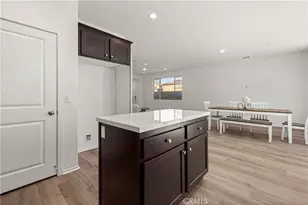 29562 Winterstorm Ct, Winchester, CA 92596 - Photo 11