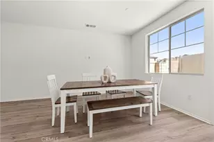 29562 Winterstorm Ct, Winchester, CA 92596 - Photo 7