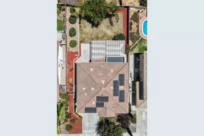 29134 Bridgeport, Menifee, CA 92584 - Photo 3