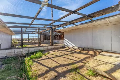 1998 Cambria Avenue, Landers, CA 92285 - Photo 39