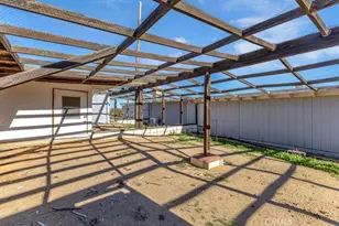 1998 Cambria Ave, Landers, CA 92285 - Photo 37