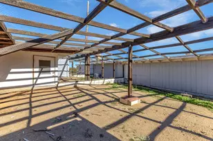 1998 Cambria Ave, Landers, CA 92285 - Photo 37