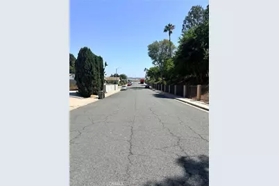 321 Sacramento, Spring Valley, CA 91977 - Photo 3