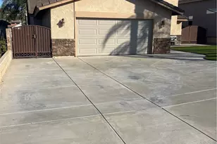 23295 Continental Dr, Canyon Lake, CA 92587 - Photo 9