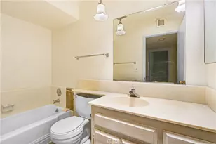 28410 E Worcester Rd, Sun City, CA 92586 - Photo 9
