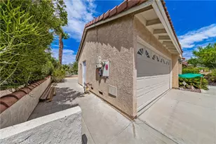 9607 Oakmount Blvd, Desert Hot Springs, CA 92240 - Photo 3