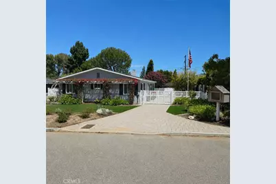 26340 Governor Avenue, Los Angeles, CA 90710 - Photo 1