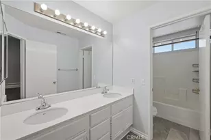 33265 Calle Langarica, Temecula, CA 92592 - Photo 27