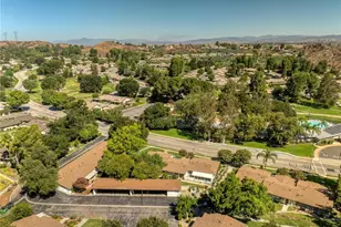 19368 Ave Of The Oaks, Newhall, CA 91321 - Photo 33