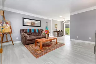 19368 Ave Of The Oaks, Newhall, CA 91321 - Photo 7