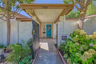 19368 Ave Of The Oaks, Newhall, CA 91321 - Photo 3