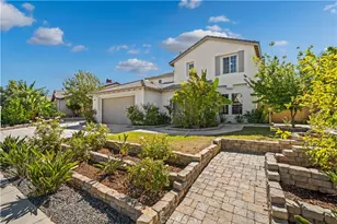 34782 Grotto Hills Dr, Winchester, CA 92596 - Photo 5