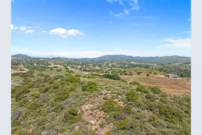 1 Avenida La Cresta, Murrieta, CA 92563 - Photo 13